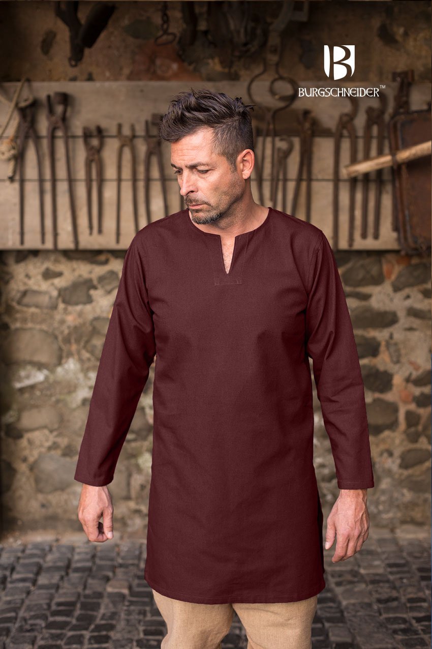 Under Tunic Leif (visible used)