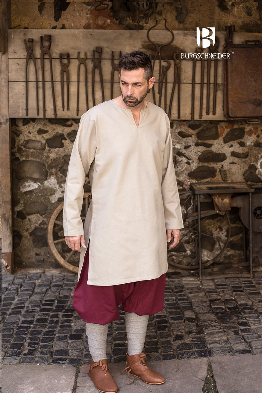 Under Tunic Leif (visible used)